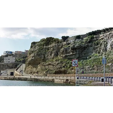 Casa Azul Villa Mahon (Menorca)